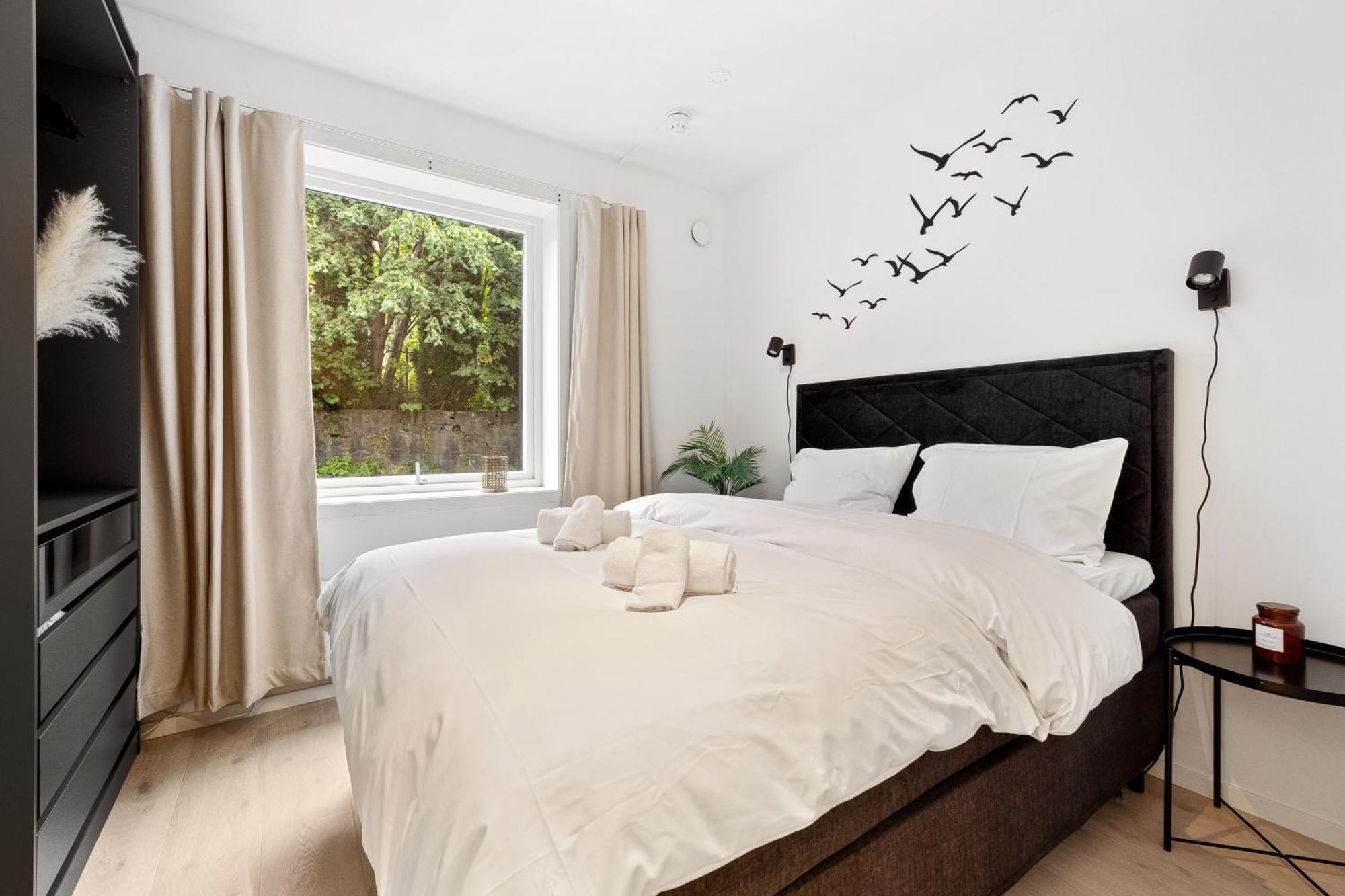 Pergola - 5min To Facilities- Family Friendly Lejlighed Bergen